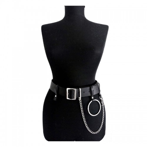 Brede leren riem met ring en ketting