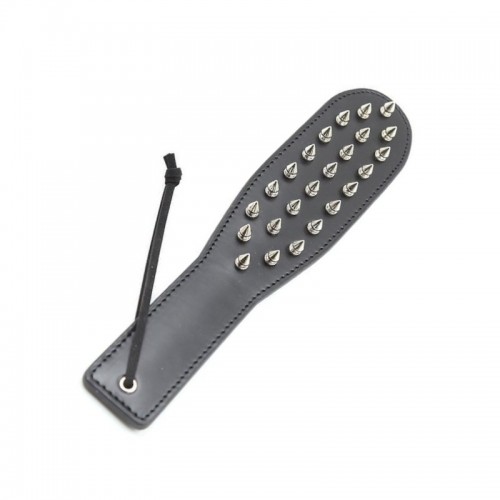 pu leren paddle met spikes