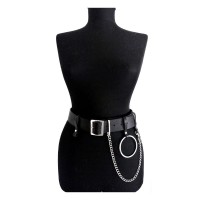 Brede leren riem met ring en ketting