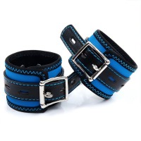pu leren handboeien blauw zwart