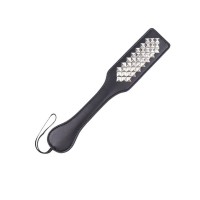 PU leren paddle met dark metalen studs - 32 cm