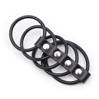 Rubberen cockringen sleeve met PU leren band - zwart