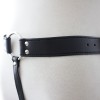 Leren strap-on harnas forced orgasm